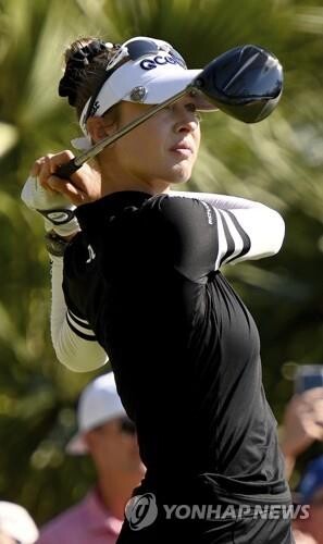 PNC 챔피언십 앞둔 스피스 "아빠, 넬리처럼 스윙하세요"