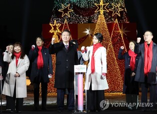 Yoon's approval rating rises to 41.1 pct: poll