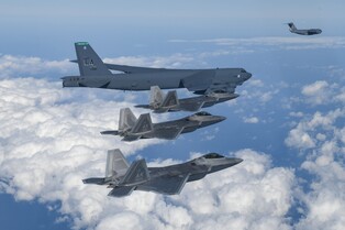 (2nd LD) S. Korea, U.S. stage combined air drills involving America's B-52H bombers, F-22 fighters