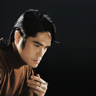 Producer 250's "Ppong" places second on chart by Los Apso?