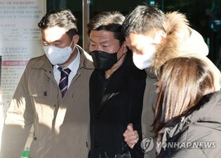 Police again seek arrest warrant for ex-Yongsan police chief