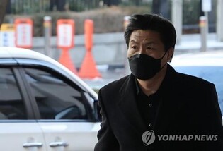 Ex-Yongsan police chief attends court hearing on arrest warrant over Itaewon tragedy