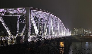 [픽! 공주] 공주의 밤 밝히는 금강철교 경관조명