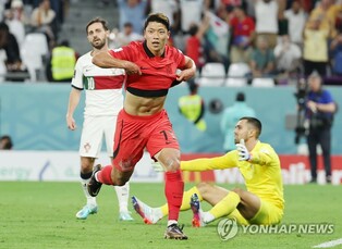 황희찬의 포르투갈전 역전골, FIFA 선정 '월드컵 7대 명장면'