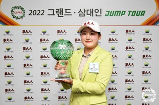 리슈잉·아라타케 자매 등 내년 KLPGA 외국인 선수 대거 출격