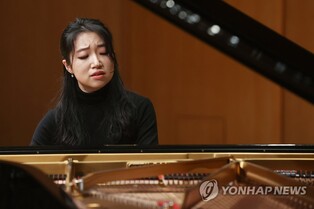 피아니스트 김수연 "관객 숨소리에 힘내 연주…보석 같은 순간"