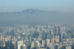Seoul's ultrafine dust density falls to record low in 2022