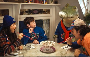 팝스타 목소리와 함께 동심으로 떠나는 여행…음악영화 두 편