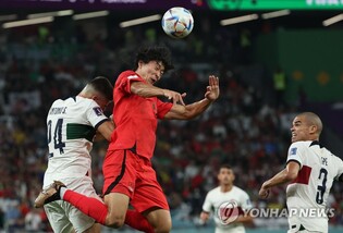 마인츠 단장 "조규성 좋아하지만…"…40억원 넘는 이적료엔 난색