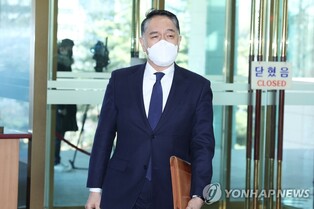 (LEAD) S. Korean ministry calls in Japanese diplomat to protest UNESCO heritage bid for Sado mine