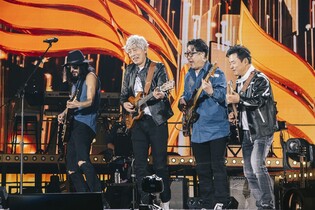 '록 전설' 송골매, 마지막 하이파이브…"관객 최고령 록 공연"