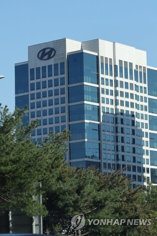 (LEAD) Hyundai Q4 net more than doubles on improved chip supplies, SUV demand