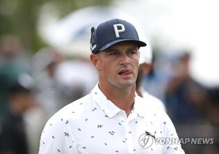 디샘보 "더는 장타를 추구하지 않는다…지난달 고질병 수술"