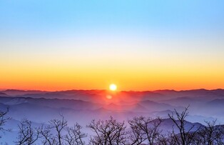 정월대보름 정선 가리왕산 정상에 둥근달 '휘영청∼'