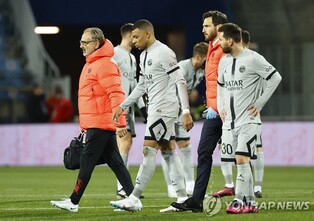PSG 음바페, 허벅지 부상으로 3주 결장…UCL 뮌헨전 못 뛴다