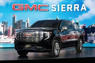 (LEAD) GM launches GMC Sierra pickup in S. Korea