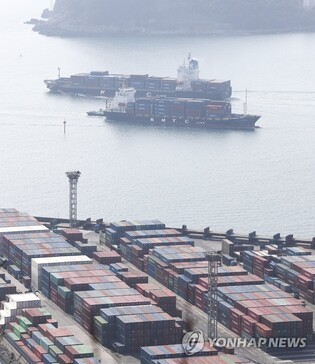 (2nd LD) S. Korea's current account turns to black in Dec. but sharply smaller than prior year