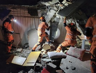 S. Korean team rescues 1 survivor in quake-hit Turkey, ministry says