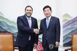 S. Korean parliamentary speaker discusses energy cooperation with Norwegian counterpart