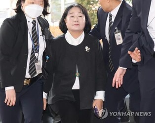 (3rd LD) Lawmaker fined 15 mln won for embezzling funds donated to sexual slavery victims