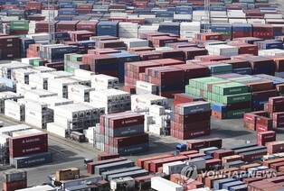 Exports up 12 pct during first 10 days of Feb.