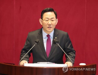 Ruling party accuses main opposition of abusing majority power to damage parliamentary democracy