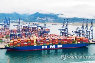 HMM places order for 9 methanol-fueled container ships