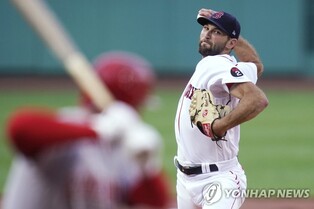MLB 샌디에이고, 선발진 보강 위해 와카 영입