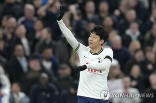Son Heung-min scores in Tottenham's win over West Ham United