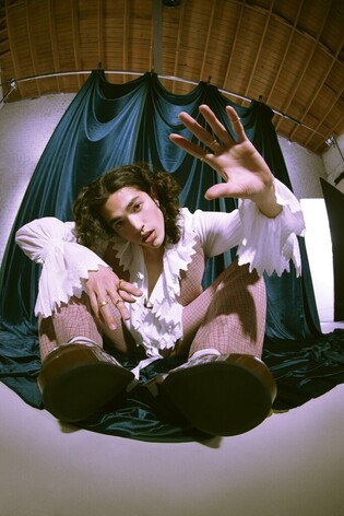 Amerian singer-songwriter Conan Gray for ‘Maniac’ to hold first solo performance in Korea