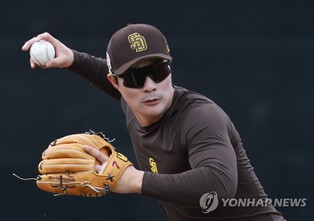 Big leaguers Kim, Edman to join S. Korea earlier than expected for WBC