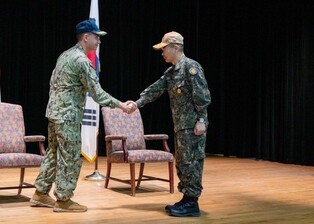 S. Korea takes command of multinational anti-piracy task force