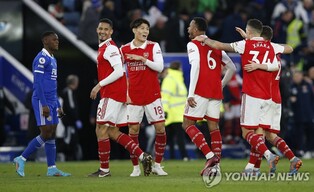 승점 차는 다시 '2'…EPL 아스널·맨시티, 나란히 승전고