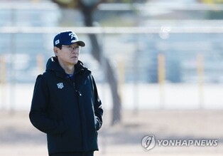 S. Korean baseball team stranded in U.S. due to airplane defects