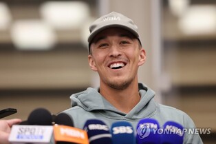 Half-Korean big leaguer Tommy Edman eager to showcase versatility in WBC debut
