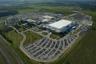 (2nd LD) (News Focus) U.S. Chips Act raises biz uncertainty for Samsung, SK hynix