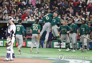 '와르르' 무너진 마운드…한국, WBC 첫판 호주에 뼈아픈 패배