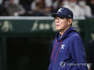 (WBC) S. Korean manager rues late runs allowed with tiebreaker looming