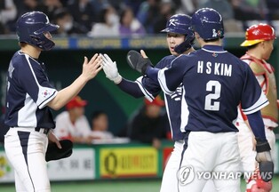 박건우·김하성 만루포 쾅·쾅…한국, 중국 콜드게임 꺾고 마감