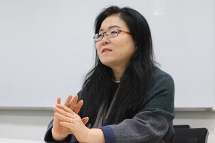 신일숙 만화가협회장 "휴재 법제화 필요…최소 연 2회 쉬어야"