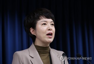 Gov't to decide on maximum weekly work hours after listening to workers: presidential office