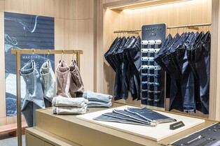 LF 마에스트로, 시그니처 스토어 오픈…청바지도 맞춤 제작