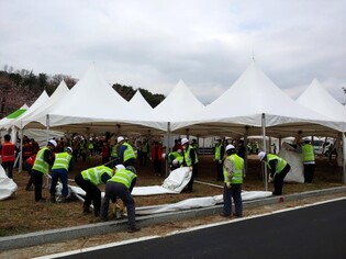 울주군, 벚꽃축제 앞두고 불법 몽골텐트 150동 철거 행정대집행