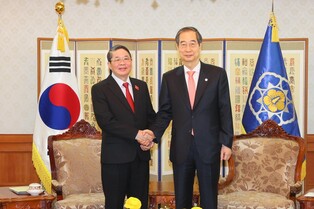 PM asks for Vietnam's support for S. Korea's World Expo bid