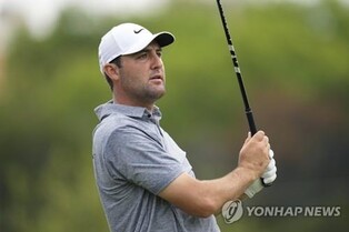 셰플러, 매치플레이 2연패 보인다…5연승으로 4강 진출