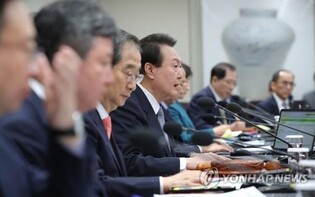 Yoon says he respects ministers' suggestion to veto grain bill