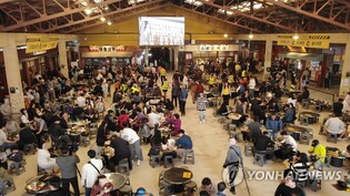 '백종원 특수' 예산시장 재개장…메뉴 다양·편의시설 확충