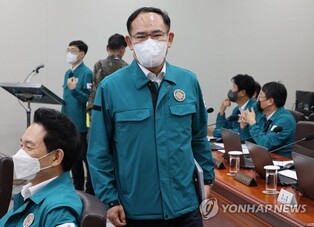 Gov't to launch consultative body to increase defense industry exports