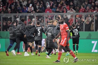 '정우영 결장' 프라이부르크, 뮌헨에 2-1 역전승…포칼 4강 진출