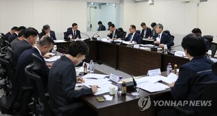 Nat'l security adviser leads meeting on response to cyberattacks on energy sector